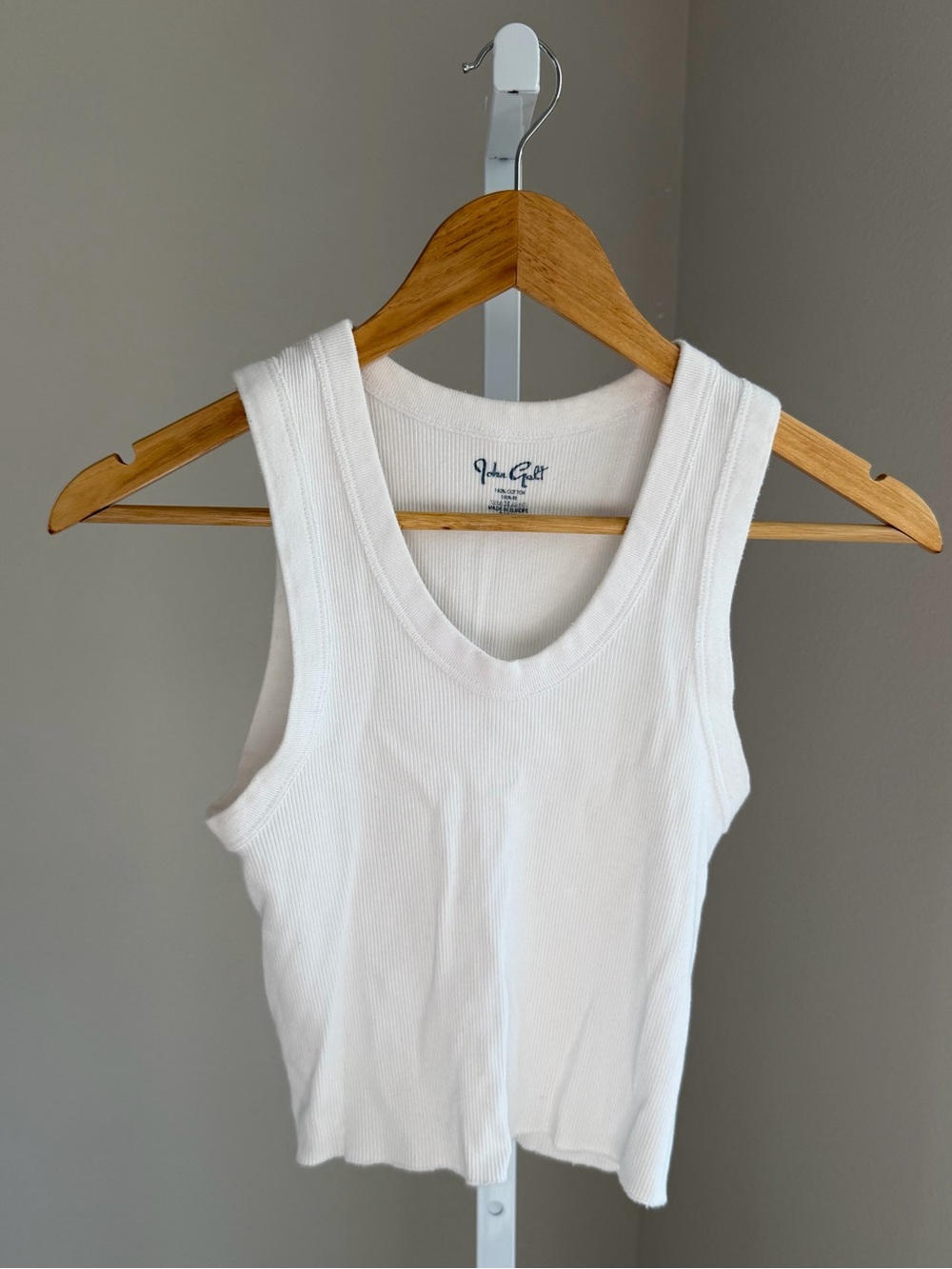 Brandy Melville White Connor Ribbed Scoop Tank